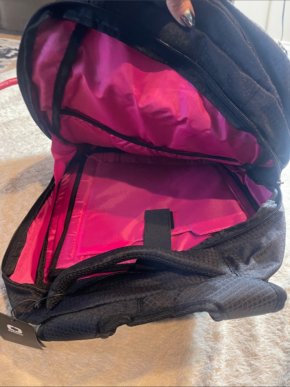 OGIO Black large Backpack with Pink panther and Owens Corning Logo NEW - Picture 4 of 6
